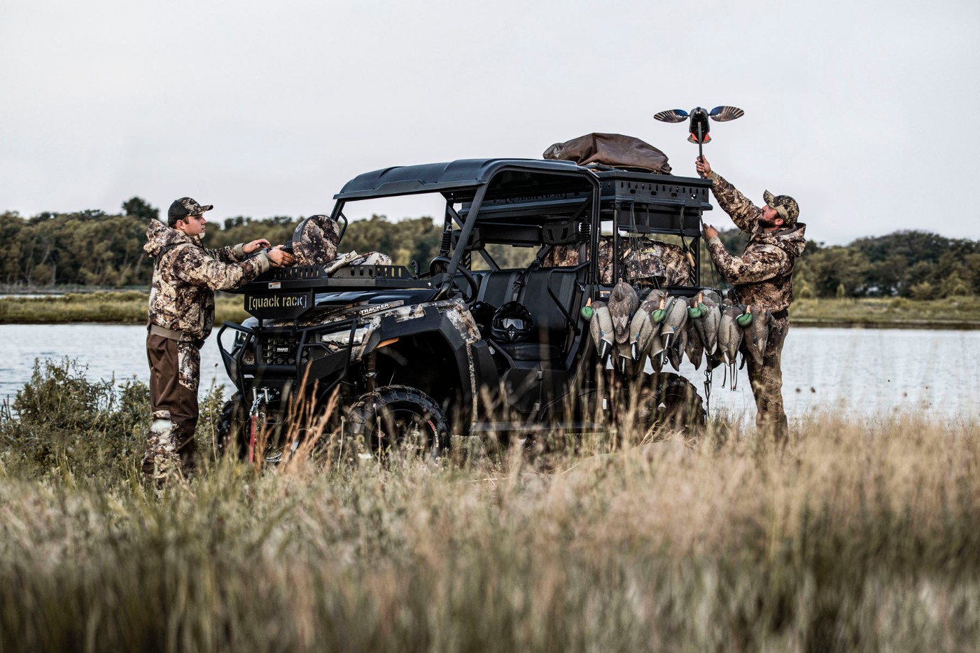 2022 800SX Waterfowl Edition Side By Side - TRACKER Off Road
