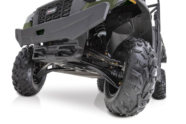 800SX Side By Side - TRACKER Off Road